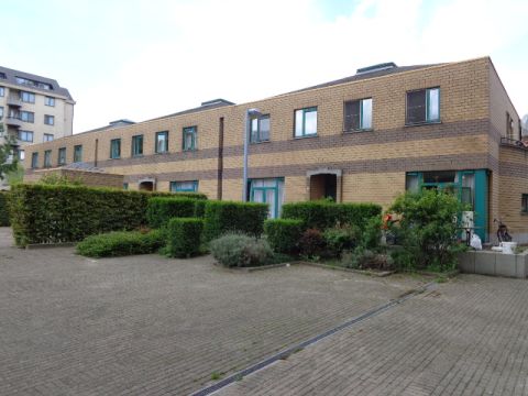 Zusters-Der-Armenplein